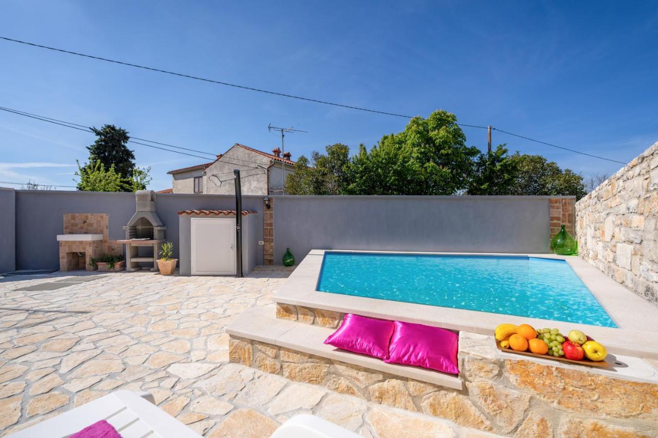 Vila House Casa Mia 2214 Orbanići Exteriér fotografie